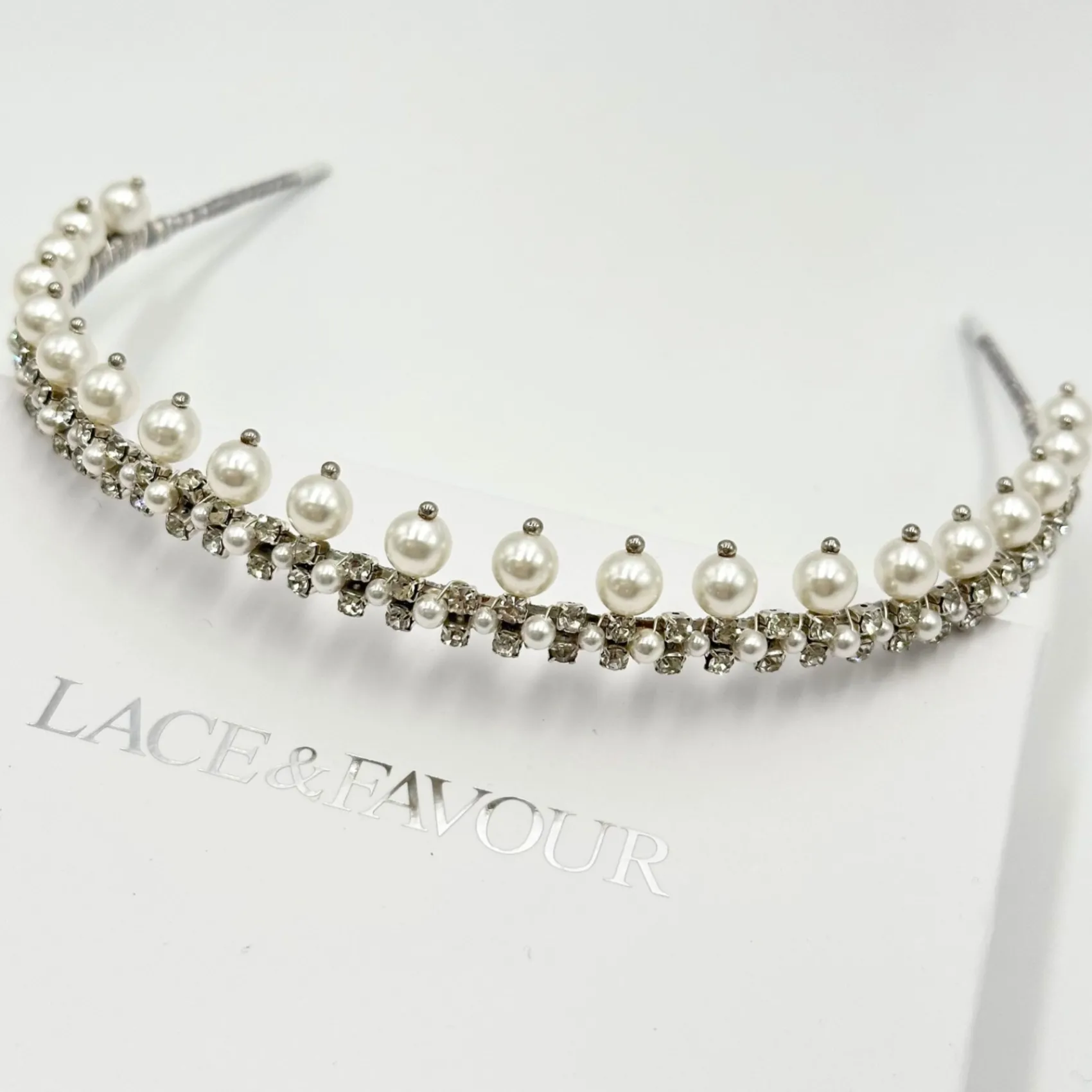 Beads & Beyond Vintage Headpieces | Pearl Hair Accessories*Albany Vintage Low Pearl and Crystal Bridal Tiara Silver