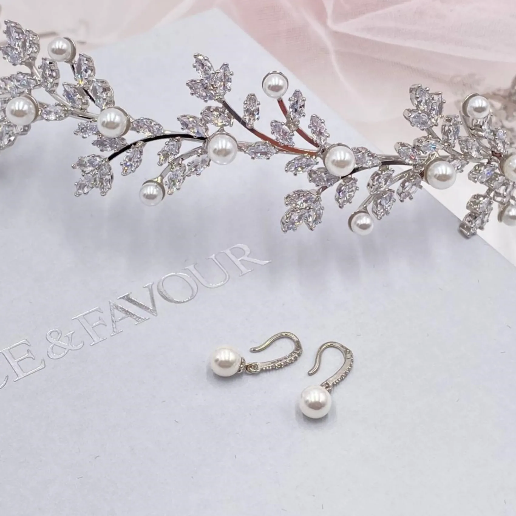 Lace & Favour Pearl Hair Accessories | Silver Hair Accessories*Amalfi Crystal Leaves and Pearl Wedding Headband Ivory/ Silver