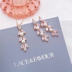 Lace & Favour Bride Gifts | Pearl Jewellery*Amalia Rose Gold Cubic Zirconia and Pearl Bridal Jewellery Set