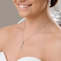 Lace & Favour Bride Gifts | Pearl Jewellery*Amalia Silver Cubic Zirconia and Pearl Pendant Necklace