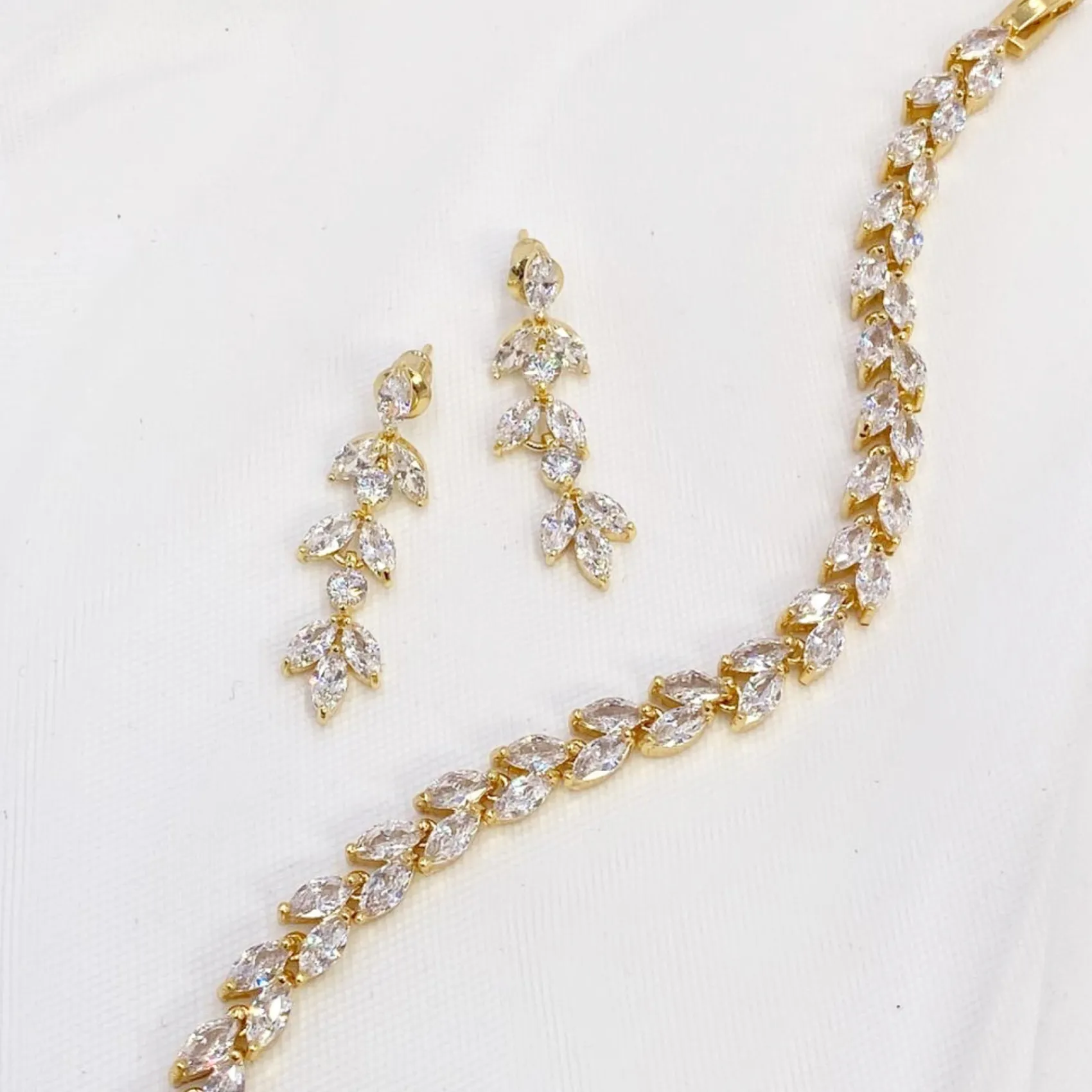Lace & Favour Gold Prom Jewellery | Prom Bracelets*Amara Crystal Vine of Leaves Bracelet Gold