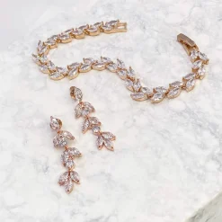 Lace & Favour Bridesmaid Gifts | Crystal Jewellery*Aria Cubic Zirconia Drop Earrings Rose Gold