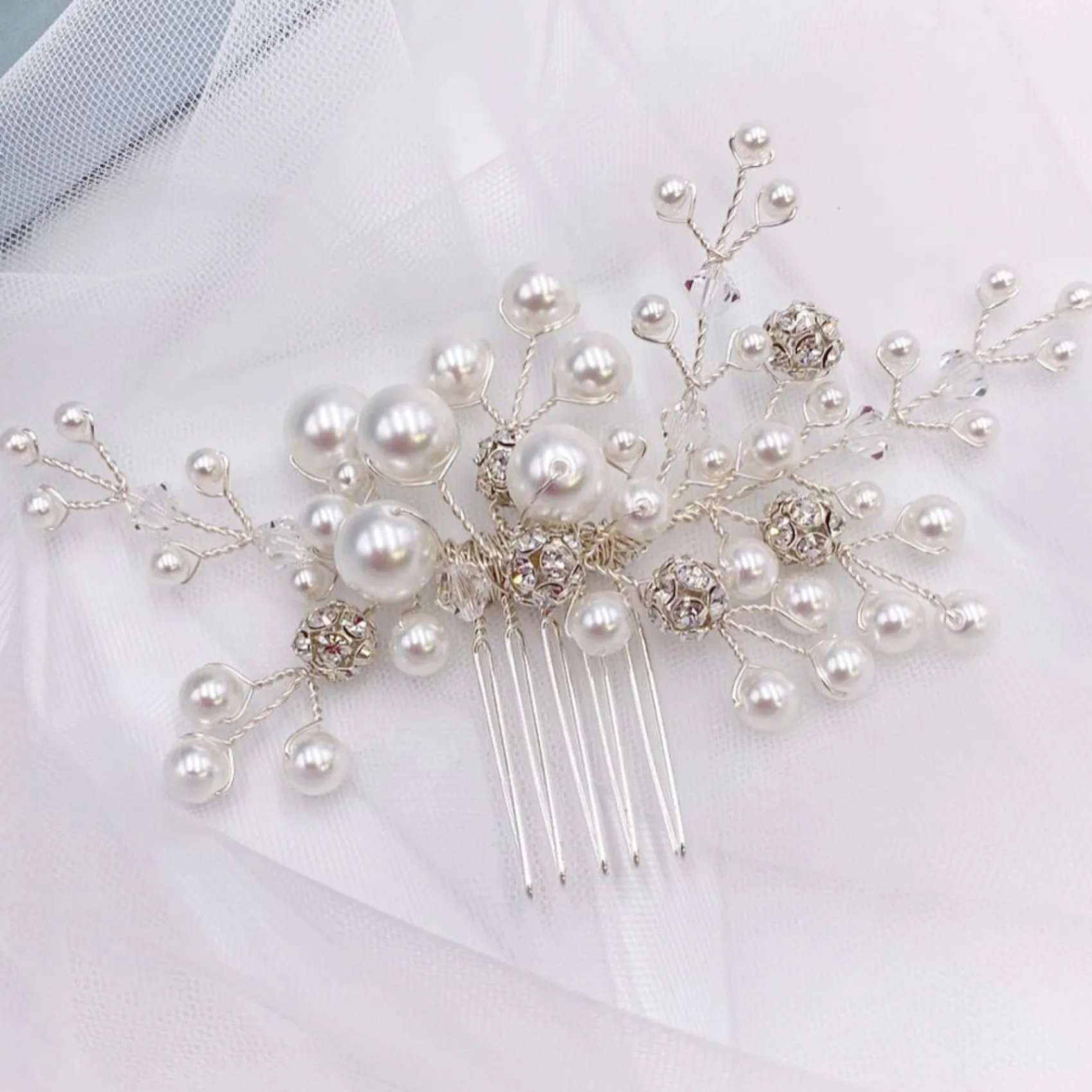 Arianna Pearl Hair Accessories | Silver Hair Accessories*Mira Pearl and Crystal Hair Comb AR614