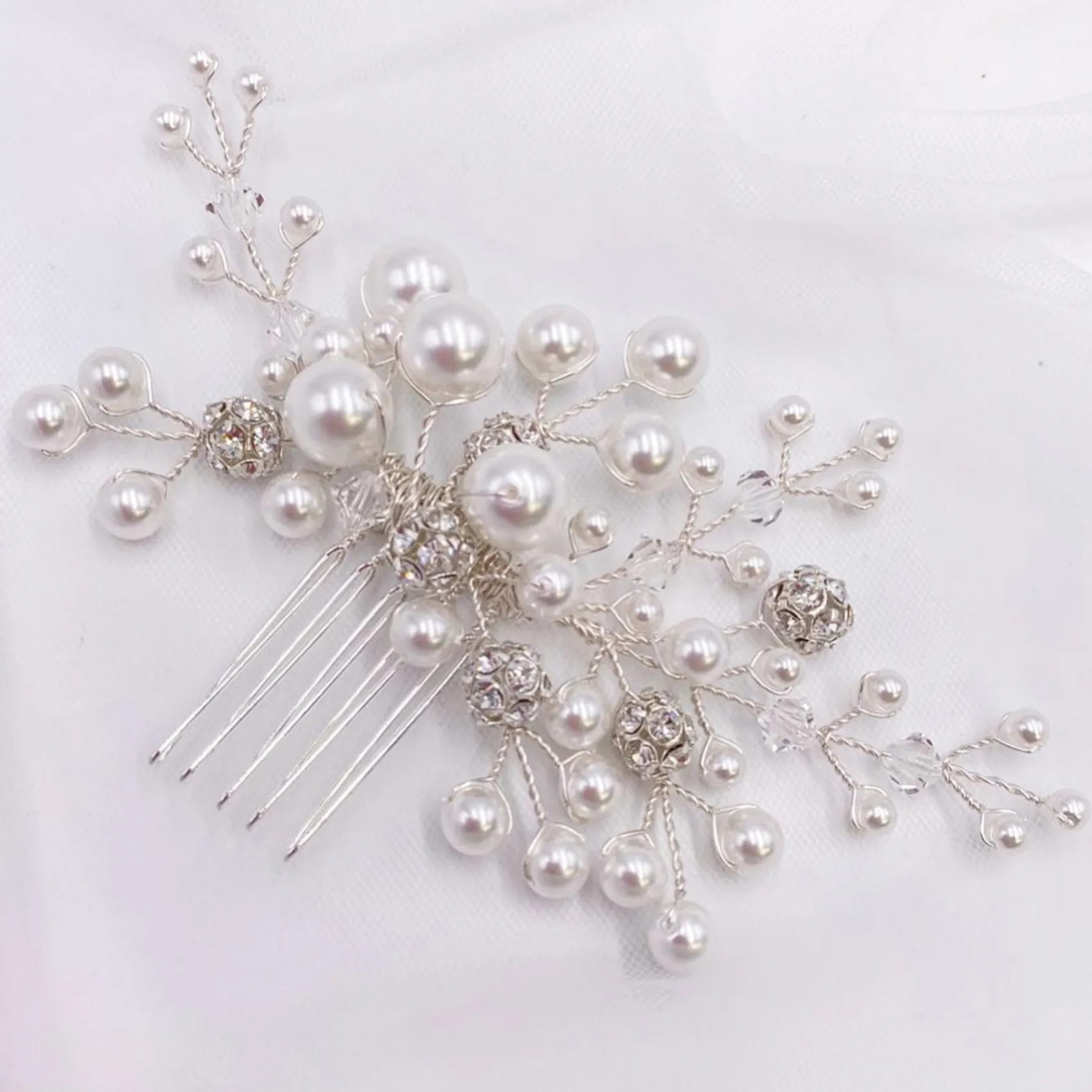 Arianna Pearl Hair Accessories | Silver Hair Accessories*Mira Pearl and Crystal Hair Comb AR614