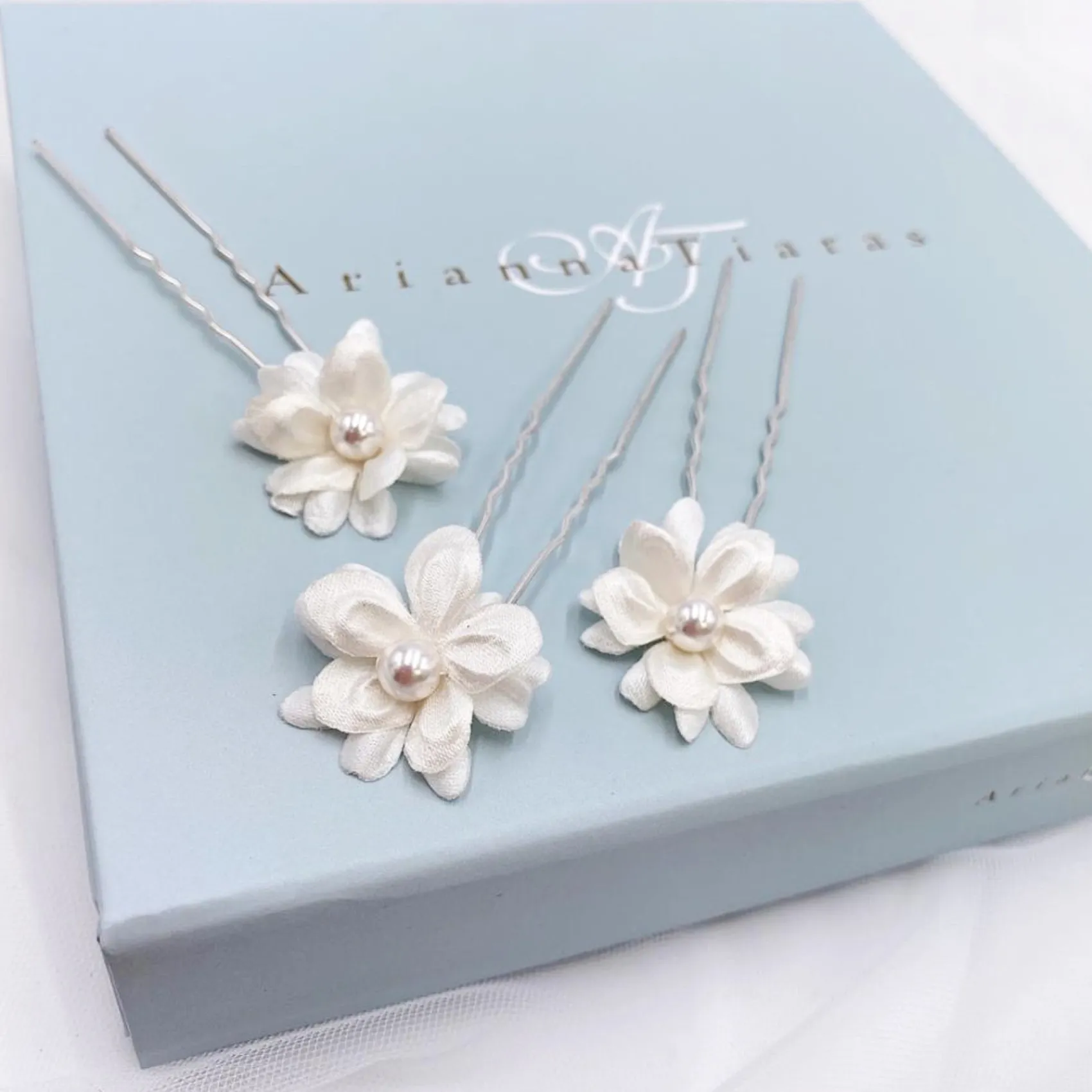 Arianna Flower Girl Gifts | Bridesmaid Gifts*Set of 3 Double Flower Hair Pins ARP604
