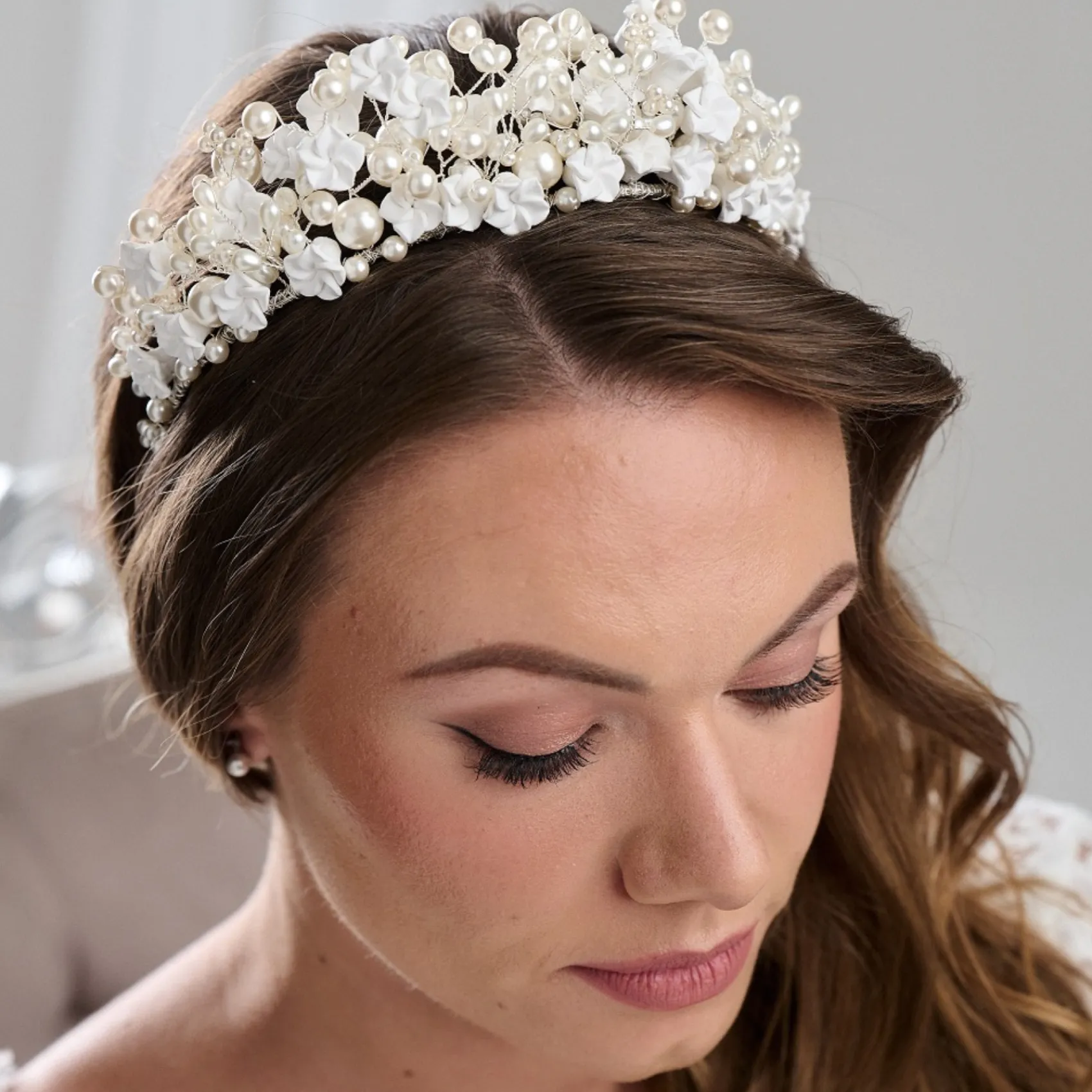 Arianna Pearl Hair Accessories | Silver Hair Accessories*Statement Pearl and Flower Crown AR717