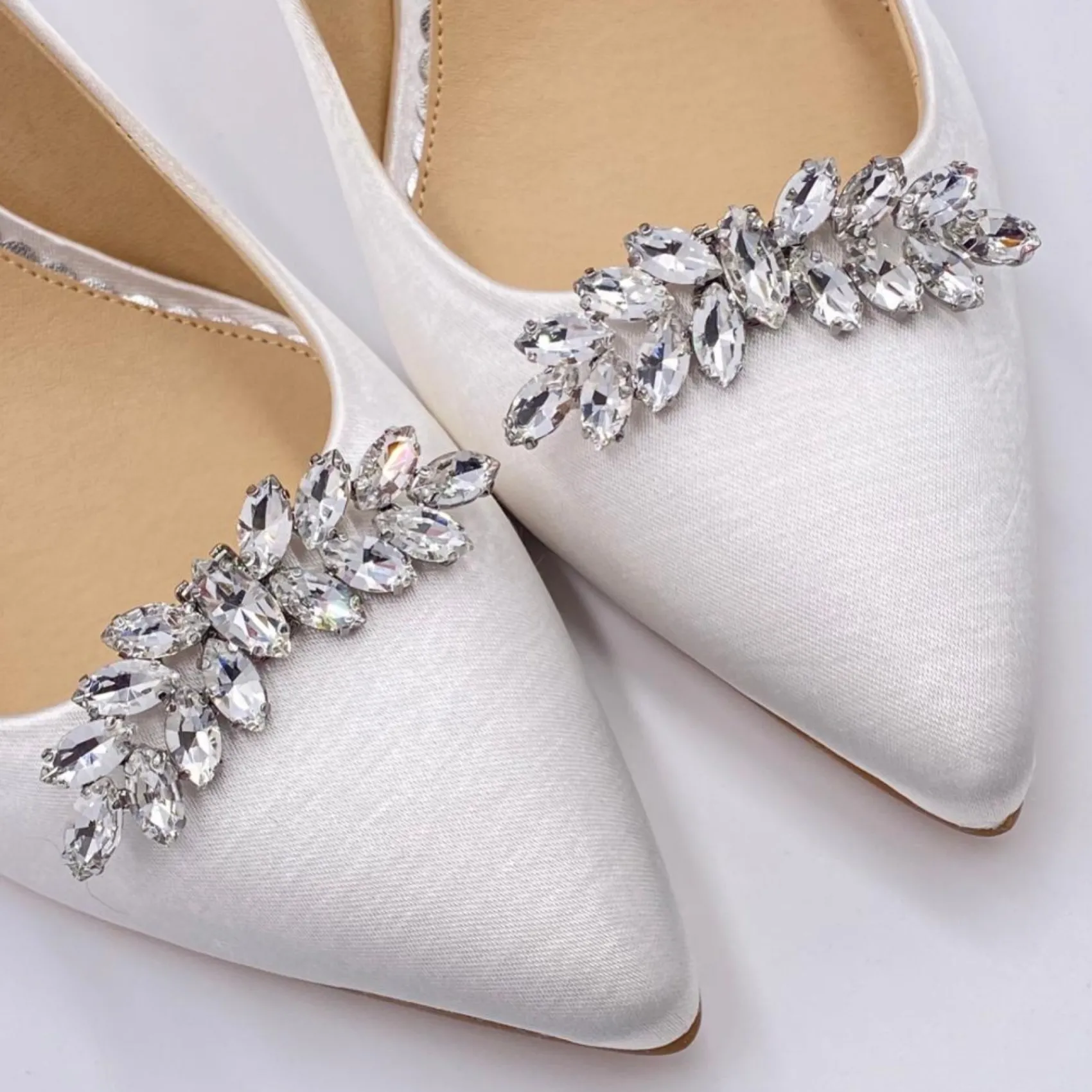 Lace & Favour Bride Gifts | Shoe Jewellery*Astral Classic Crystal Shoe Clips