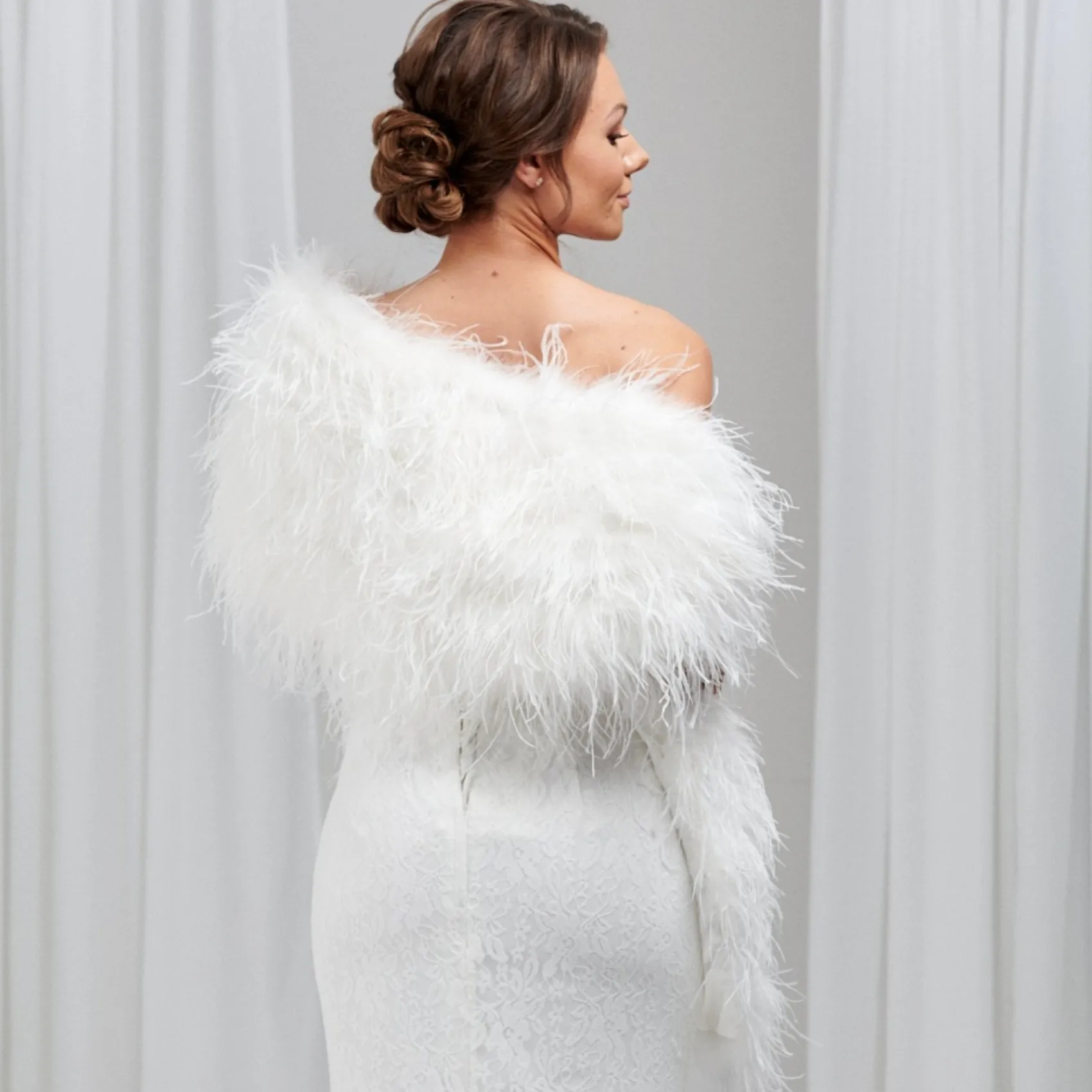 Beverly Hills Feather Stoles & Shrugs*Audrey Long Ostrich Feather Bridal Stole Ivory