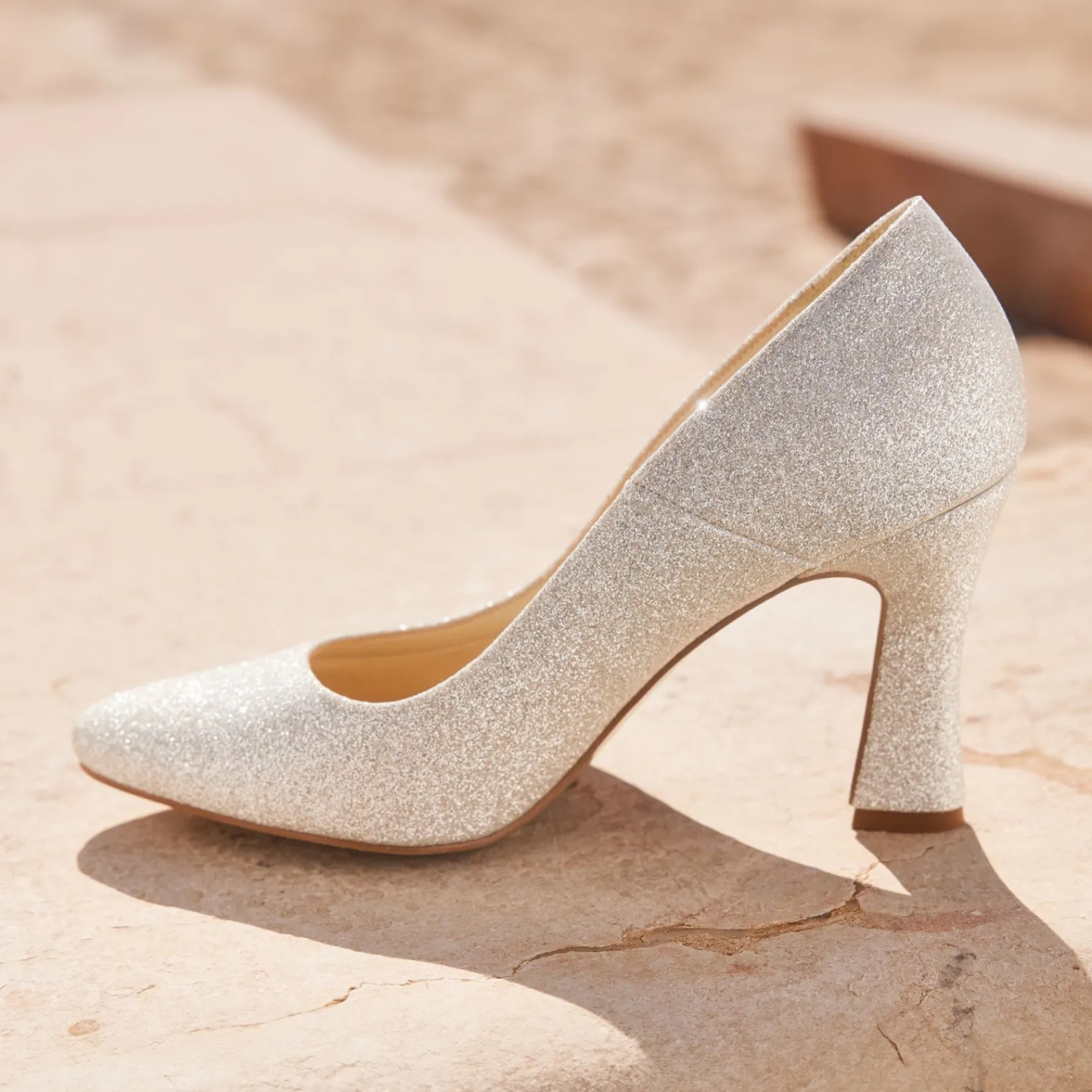 Avalia Shoes Sparkly Prom Shoes | Gold Prom Shoes*Avalia Tabatha Glitter Sparkly High Heel Court Shoes Gold