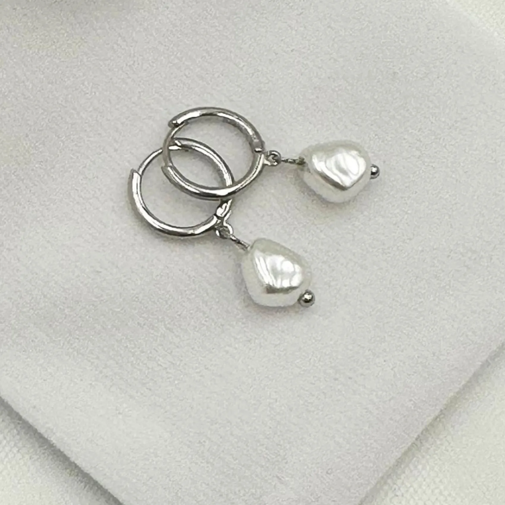 Lace & Favour Bridesmaid Gifts | Bride Gifts*Bali Silver Freshwater Pearl Huggie Hoop Earrings Ivory/ Silver