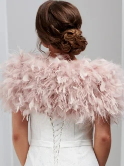 Beverly Hills Feather Stoles & Shrugs | Wedding Capes & Wraps*Bardot Ostrich Feather Bridal Stole Blush Pink