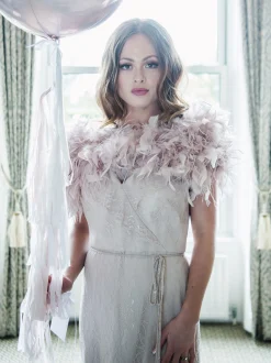 Beverly Hills Feather Stoles & Shrugs | Wedding Capes & Wraps*Bardot Ostrich Feather Bridal Stole Blush Pink