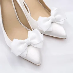 Lace & Favour Bride Gifts | Shoe Jewellery*Betsy Large Ivory Ribbon Bow Shoe Clips