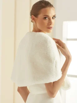 Bianco Evento Faux Fur Jackets, Capes And Shawls | Wedding Capes & Wraps*Bianco Faux Fur Bridal Cape E306 Ivory