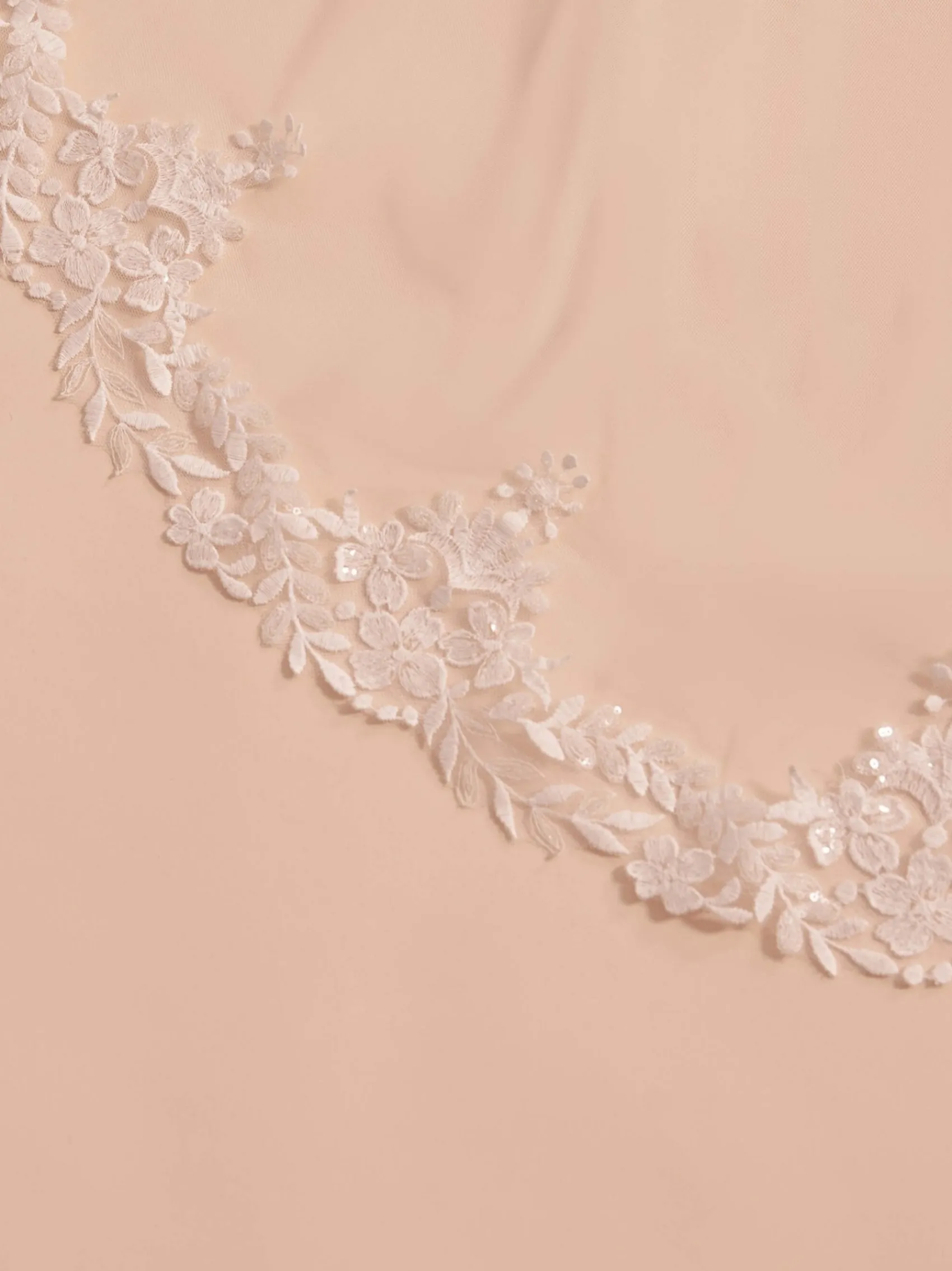 Bianco Evento Single Tier Veils | Chapel Length & Cathedral Veils*Bianco Single Tier Sequinned Floral Lace Chapel Veil S407 Ivory