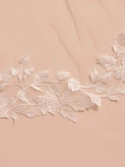 Bianco Evento Single Tier Veils | Chapel Length & Cathedral Veils*Bianco Single Tier Cathedral Veil with Floral Lace Train Ivory