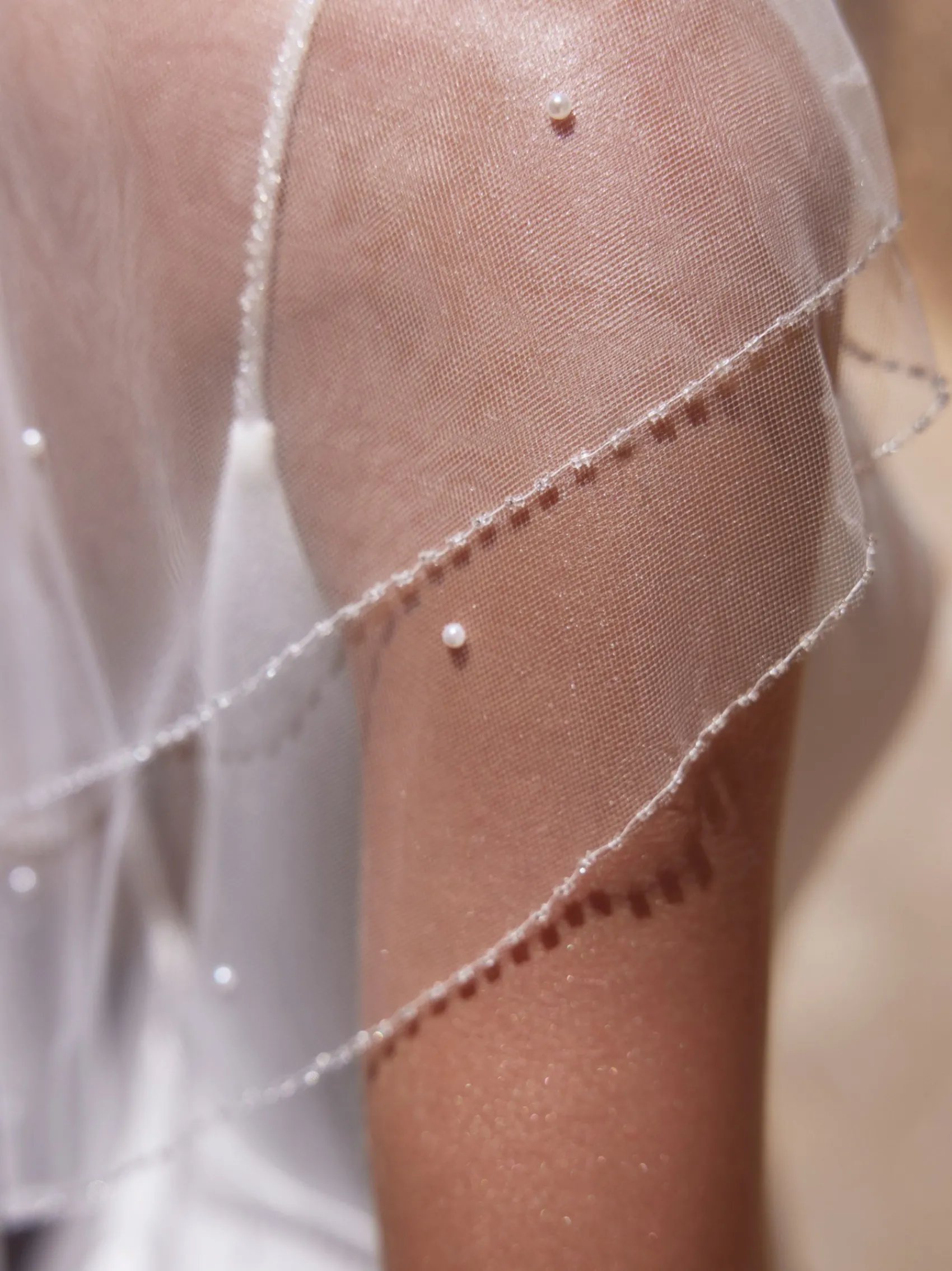 Bianco Evento Two Tier Veils | Elbow Length Veils*Bianco Two Tier Beaded Edge Short Veil with Pearls S524 Ivory