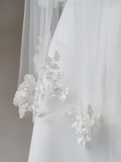Twilight Designs Two Tier Veils | Fingertip Veils*Bloomington Two Tier Cut Edge Veil with Floral Motifs Ivory