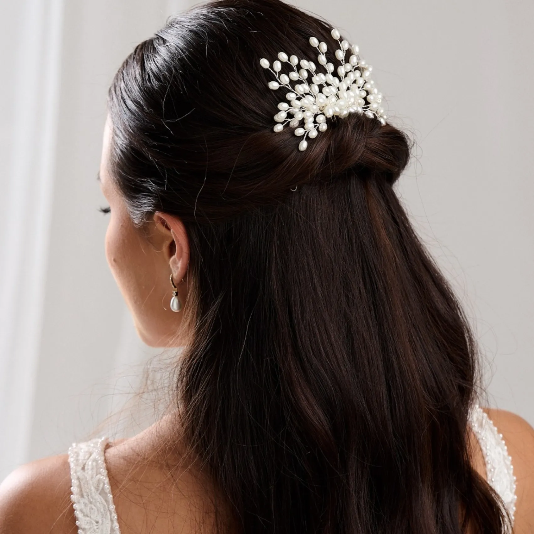 Lace & Favour Pearl Hair Accessories | Silver Hair Accessories*Cascade Pearl Spray Wedding Hair Comb Ivory/ Silver