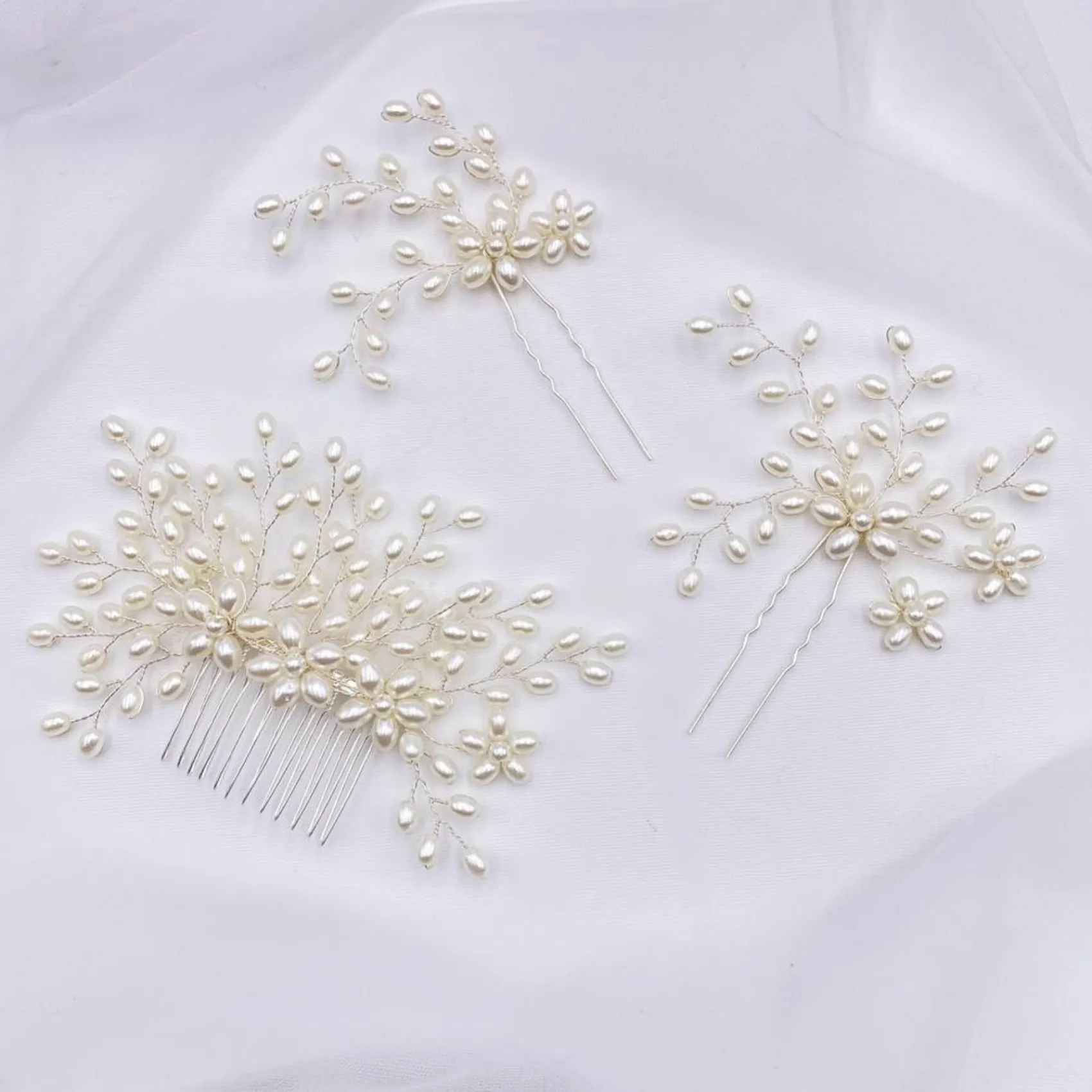 Lace & Favour Pearl Hair Accessories | Silver Hair Accessories*Cascade Pearl Spray Wedding Hair Comb Ivory/ Silver