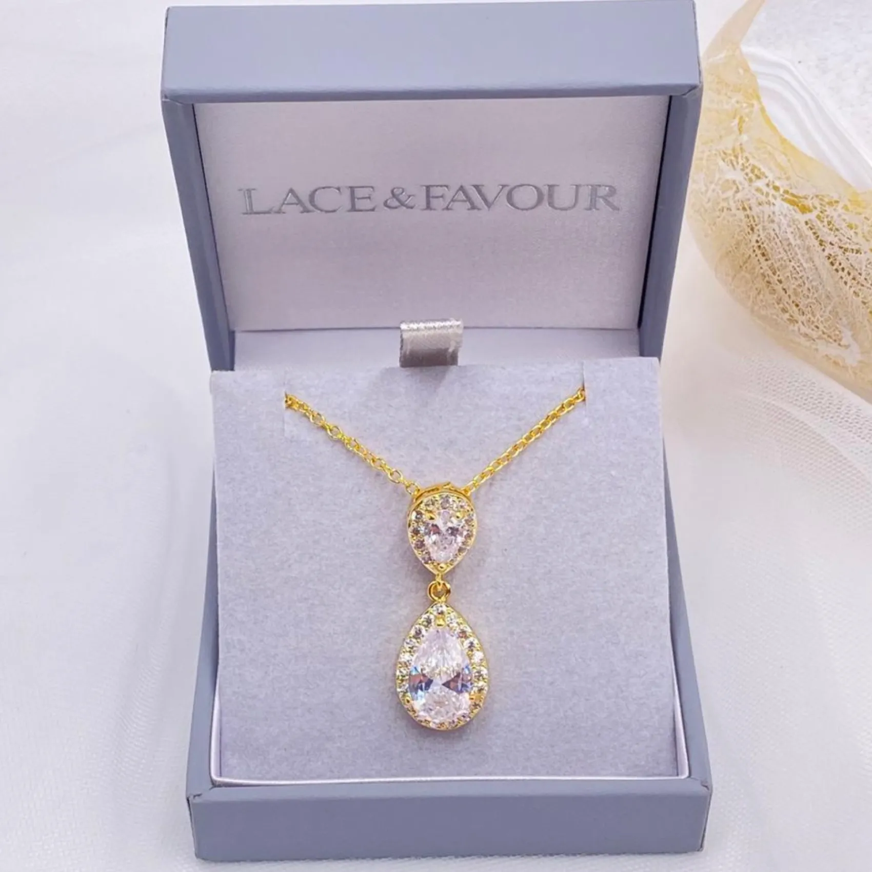 Lace & Favour Gold Prom Jewellery | Prom Necklaces*Celeste Chic Crystal Embellished Pendant Necklace (Gold)