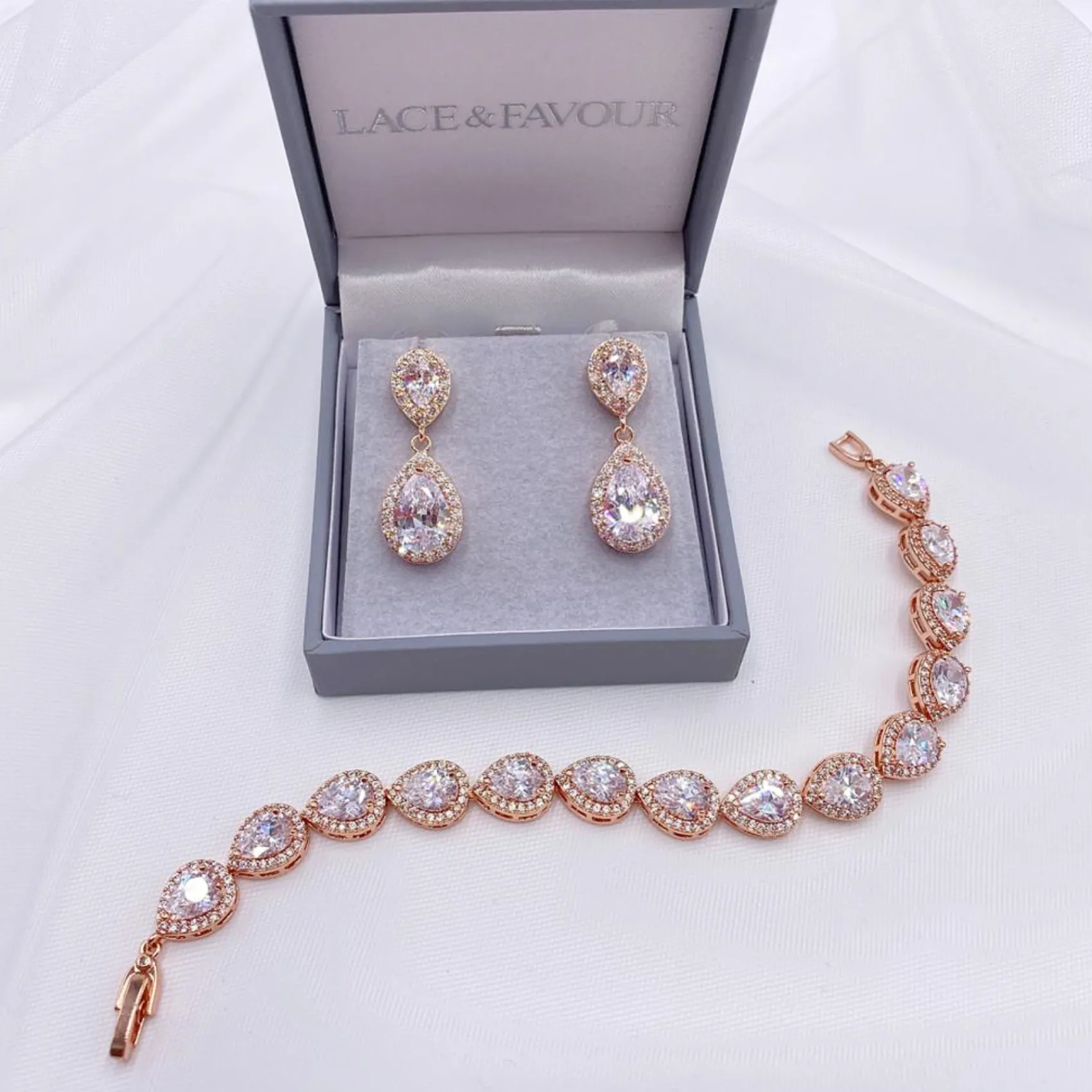 Lace & Favour Bridesmaid Gifts | Crystal Jewellery*Celeste Chic Crystal Embellished Wedding Earrings Rose Gold