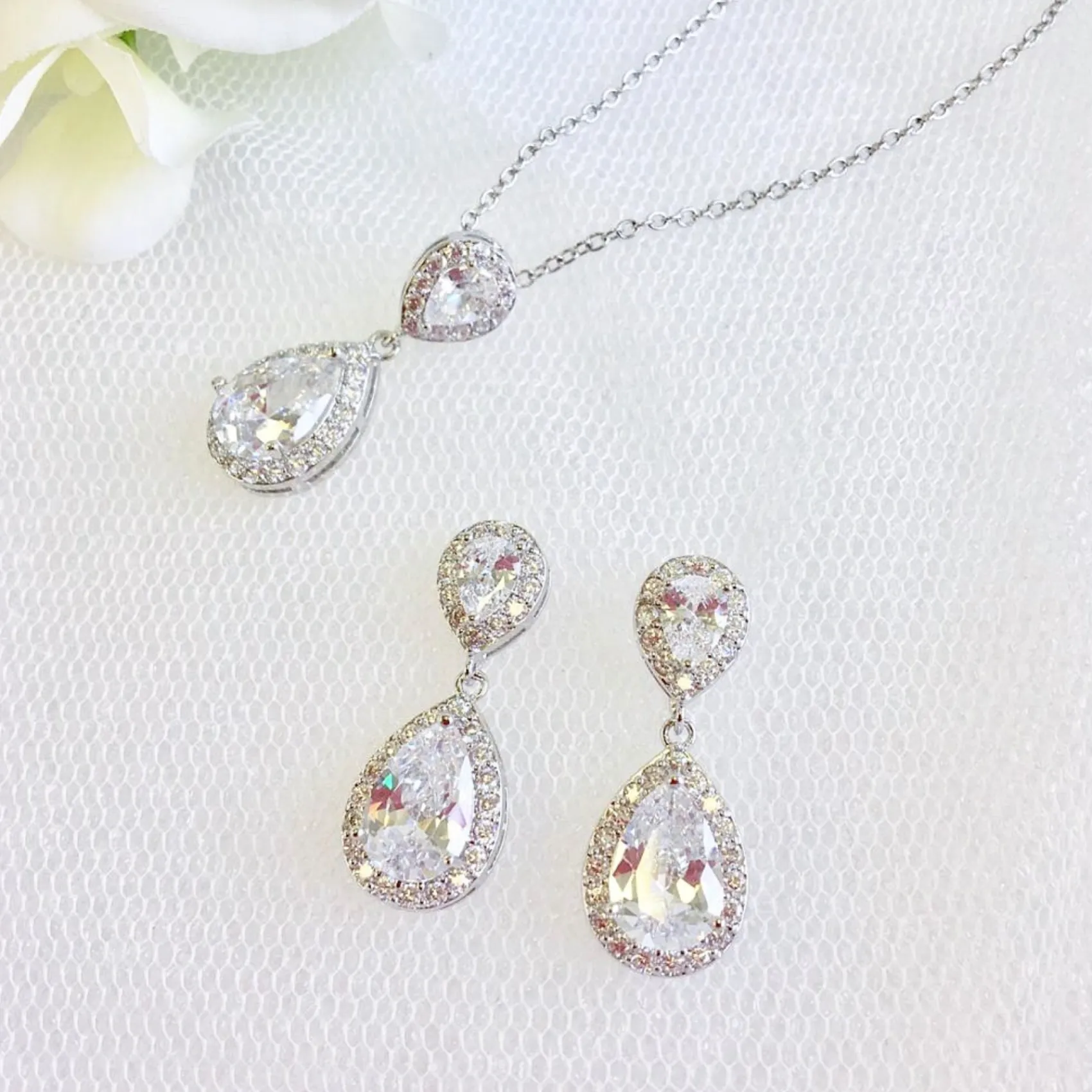 Lace & Favour Silver Prom Jewellery | Prom Earrings*Celeste Chic Crystal Embellished Wedding Earrings Silver