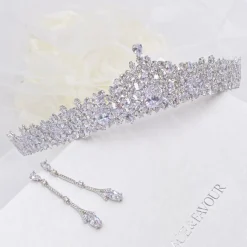 Lace & Favour Crystal Hair Accessories | Silver Hair Accessories*Chandelier Classic Cubic Zirconia Wedding Tiara Silver