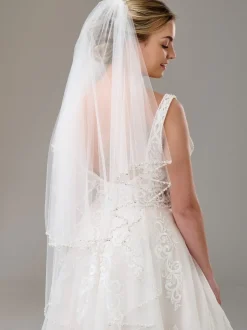 Twilight Designs Two Tier Veils | Fingertip Veils*Charleston Two Tier Bead, Diamante and Pearl Edge Veil Ivory