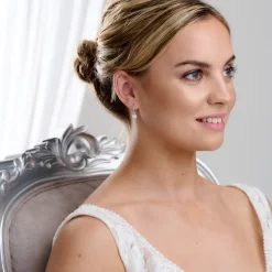 Lace & Favour Bridesmaid Gifts | Pearl Jewellery*Chloe Dainty Pearl Drop Wedding Earrings Ivory/ Silver