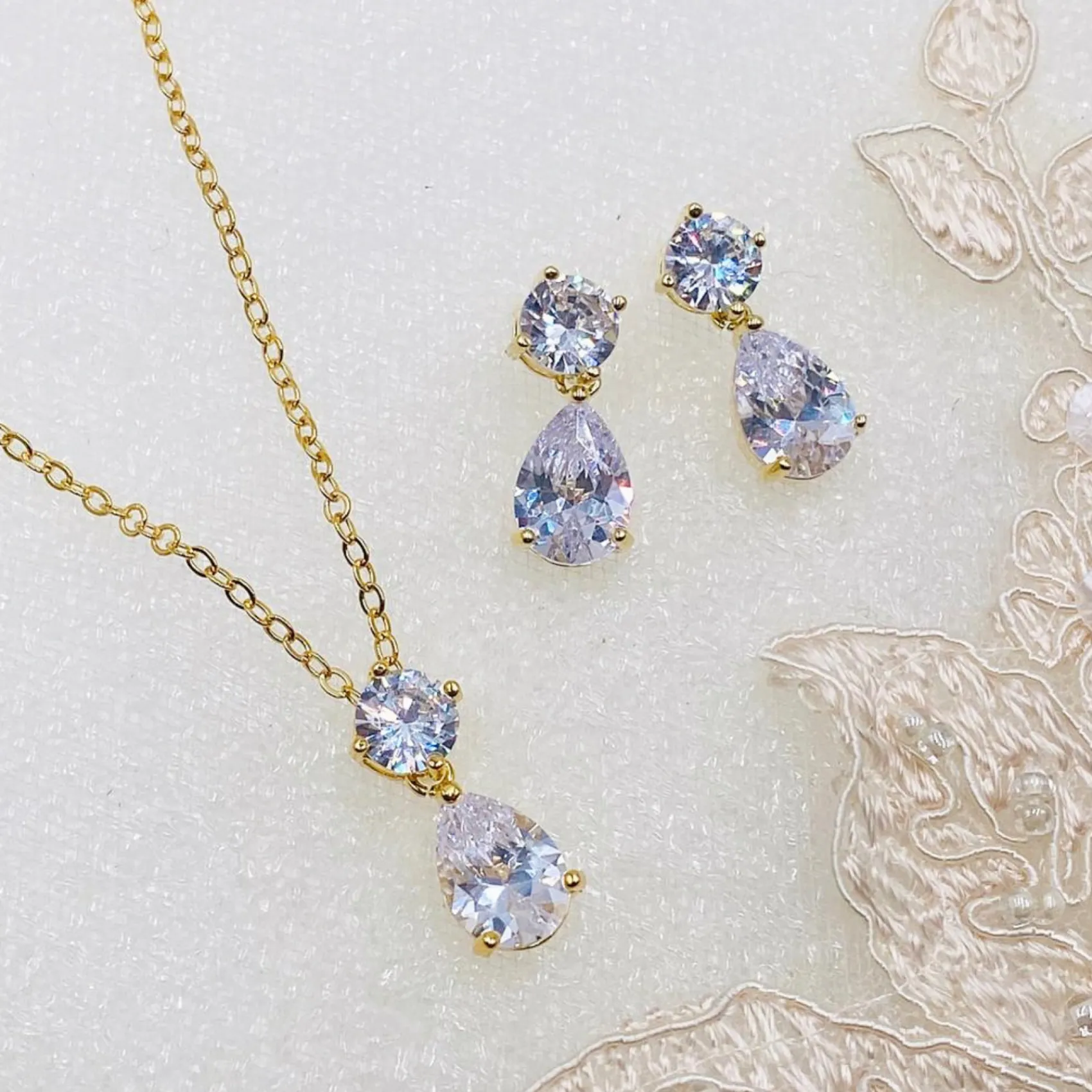 Lace & Favour Gold Prom Jewellery | Prom Jewellery Sets*Cleo Gold Teardrop Cubic Zirconia Wedding Jewellery Set