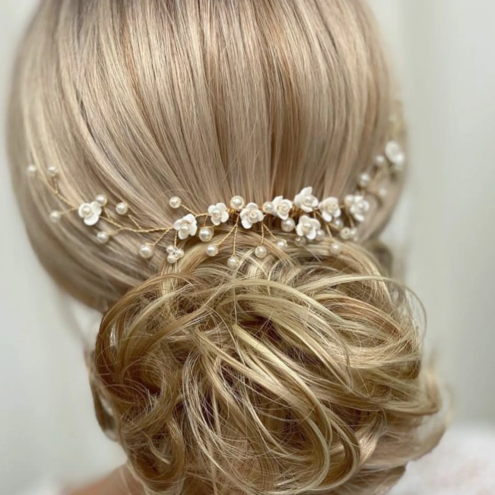 Lace & Favour Pearl Hair Accessories | Gold Hair Accessories*Confetti Flowers and Pearl Hair Vine on Comb (Gold) Ivory/ Gold