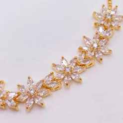 Lace & Favour Gold Prom Jewellery | Prom Bracelets*Daisy Floral Crystal Adjustable Bracelet Gold