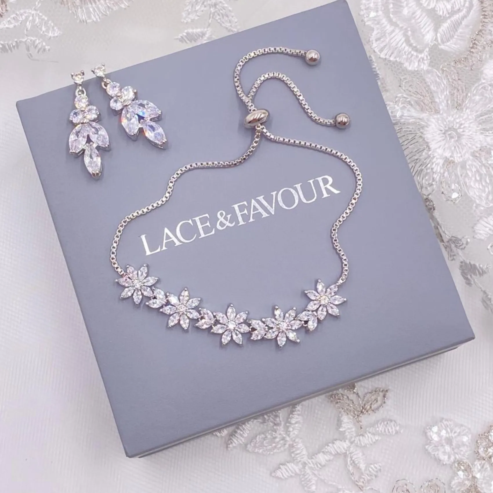 Lace & Favour Silver Prom Jewellery | Prom Bracelets*Daisy Floral Crystal Adjustable Bracelet Silver
