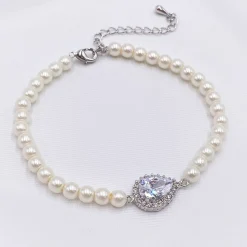 Lace & Favour Bride Gifts | Pearl Jewellery*Desiree Chic Pearl Wedding Bracelet (Silver)