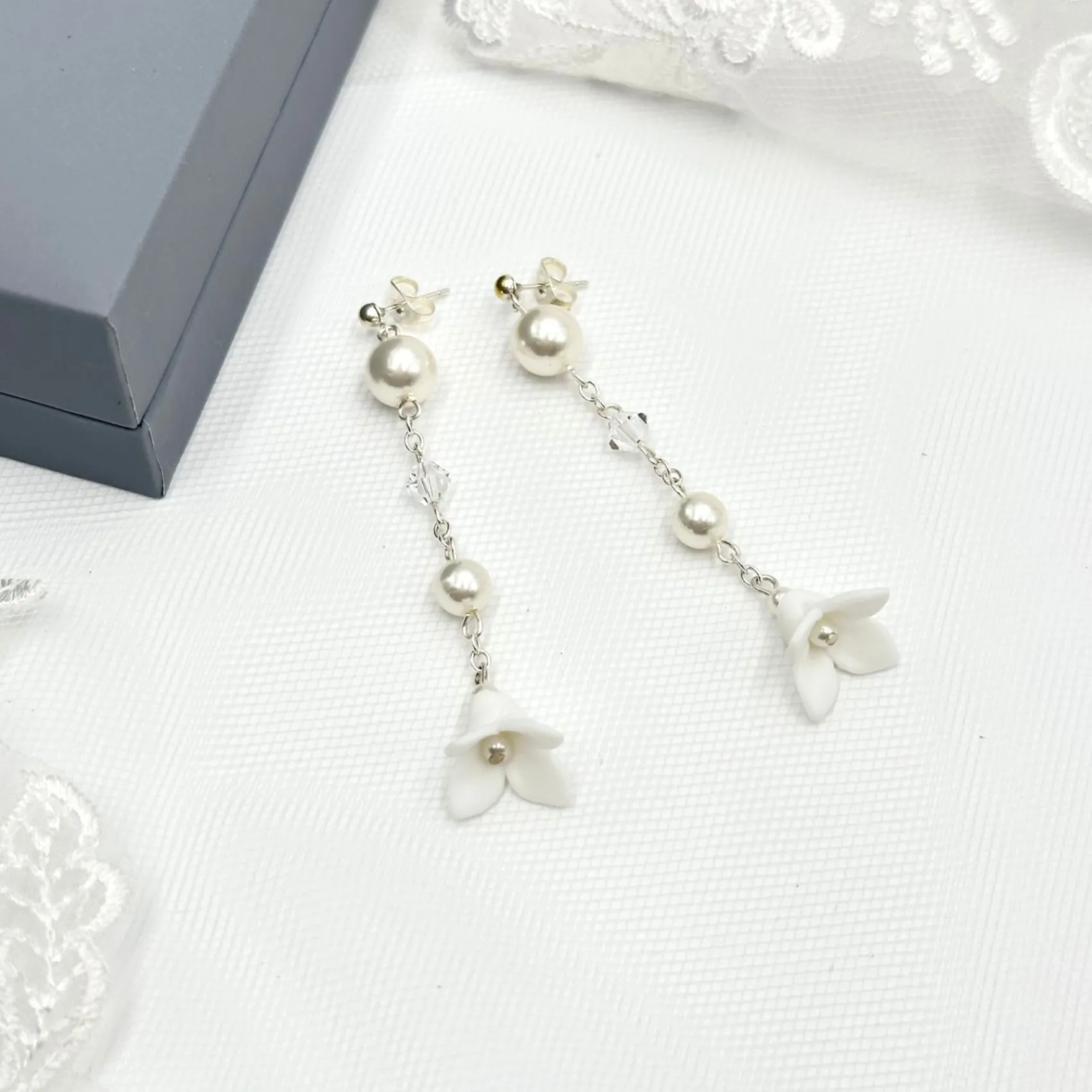 Beads & Beyond Pearl Jewellery | Silver Wedding Jewellery*Dewdrop Long Floral Drop Earrings Ivory/ Silver