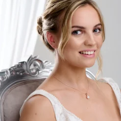 Lace & Favour Bridesmaid Gifts | Bride Gifts*Dolci Rose Gold Crystal and Teardrop Pearl Bridal Jewellery Set Ivory/ Rose Gold