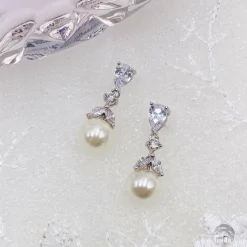 Lace & Favour Bridesmaid Gifts | Bride Gifts*Elegance Crystal and Pearl Wedding Earrings Ivory/ Silver