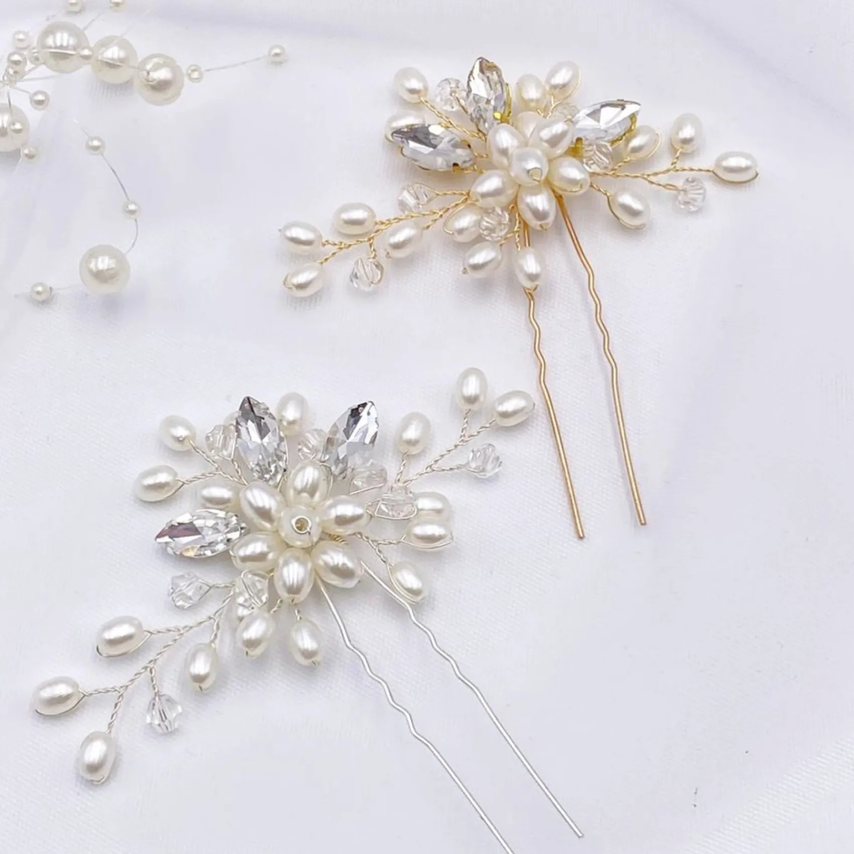 Lace & Favour Pearl Hair Accessories | Silver Hair Accessories*Ellie Pearl Cluster Wedding Hair Pin (Silver) Ivory/ Silver