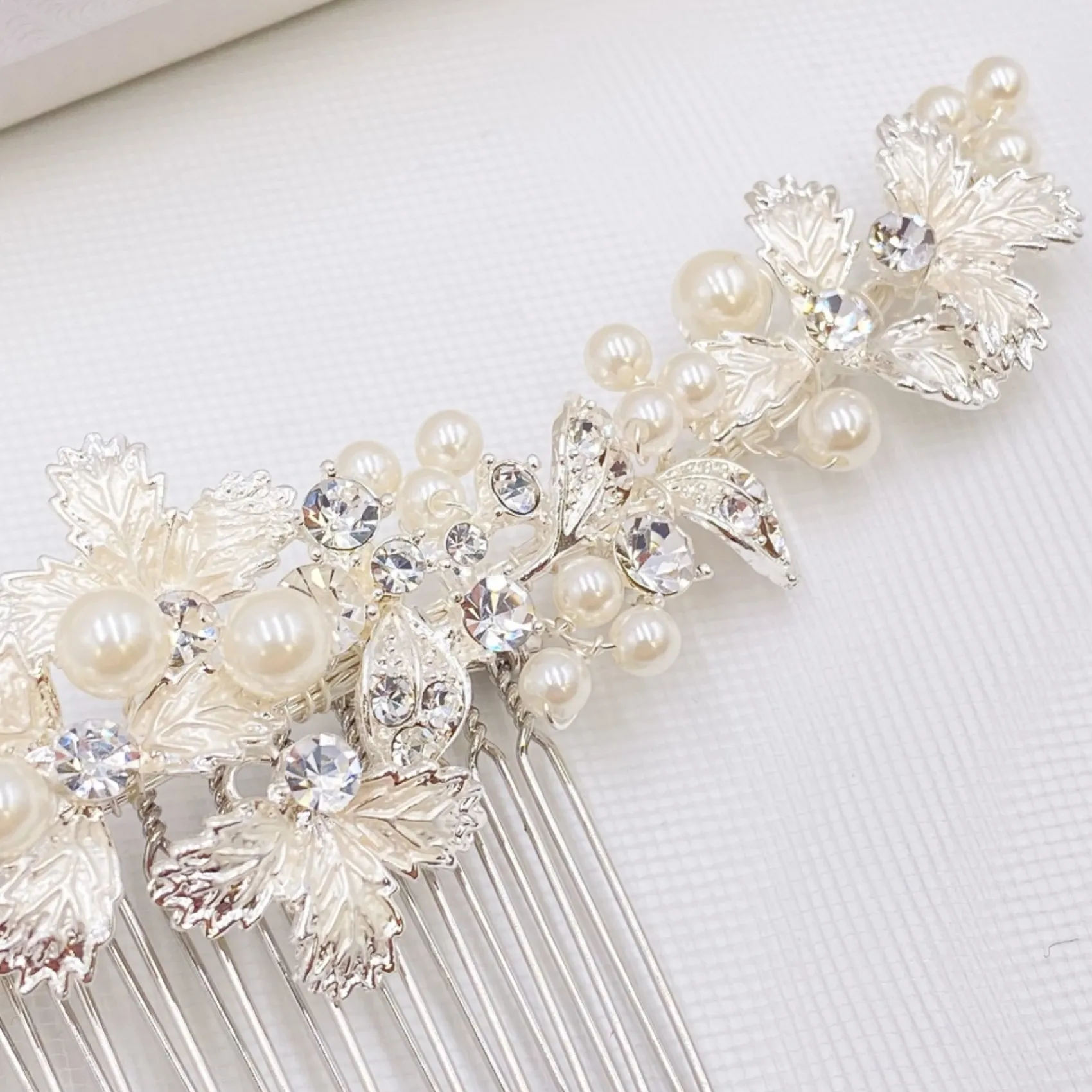 Twilight Designs Pearl Hair Accessories | Silver Hair Accessories*Ellis Dainty Silver Leaves and Pearl Hair Comb Ivory/ Silver