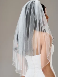 Twilight Designs Single Tier Veils | Elbow Length Veils*Elmira Single Tier Delicate Beaded Edge Veil Ivory