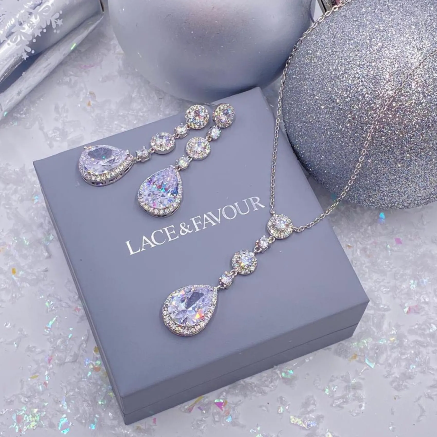 Lace & Favour Silver Prom Jewellery | Prom Earrings*Eternal Chandelier Crystal Wedding Earrings Silver
