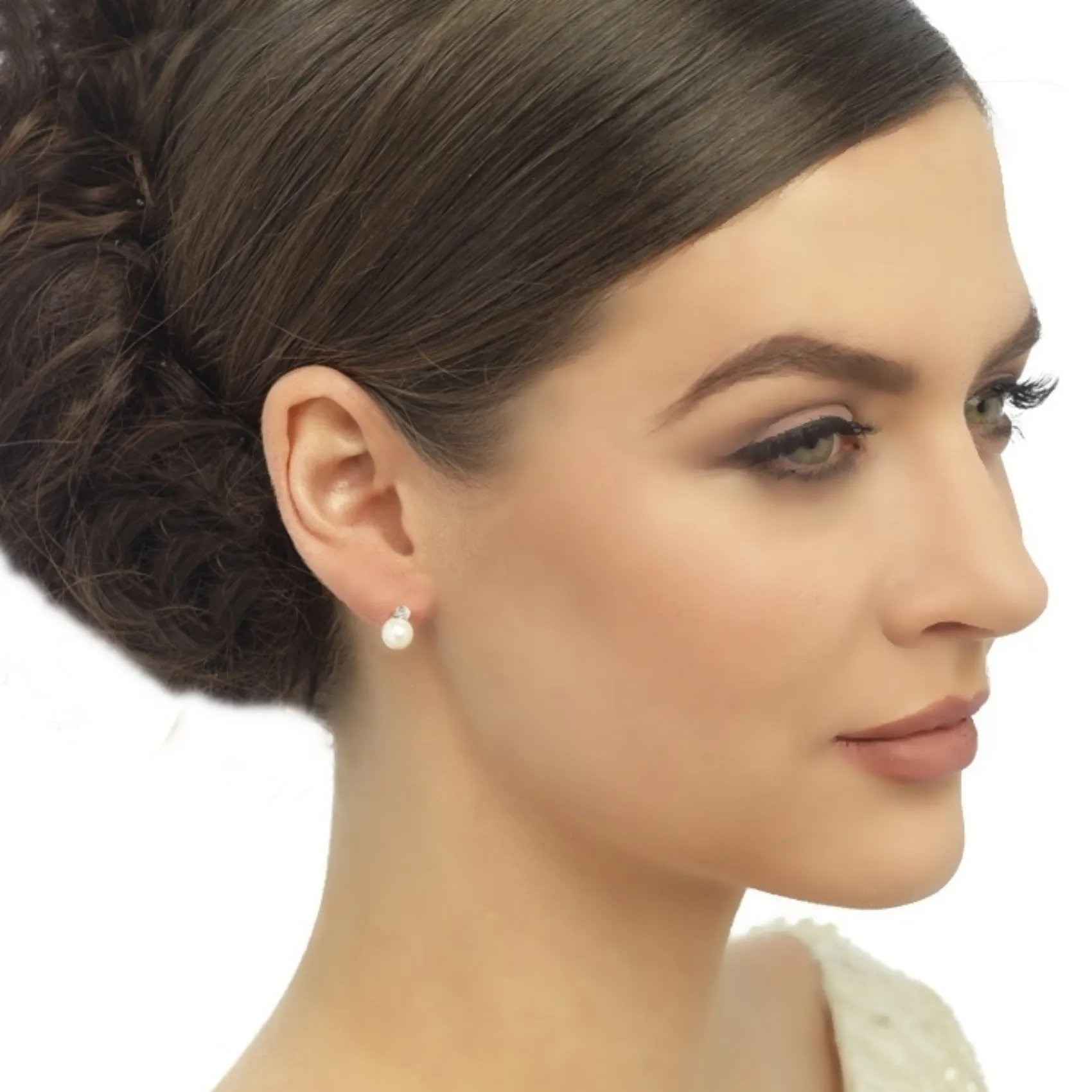 Lace & Favour Bridesmaid Gifts | Pearl Jewellery*Evie Dainty Pearl Stud Earrings Ivory/ Silver