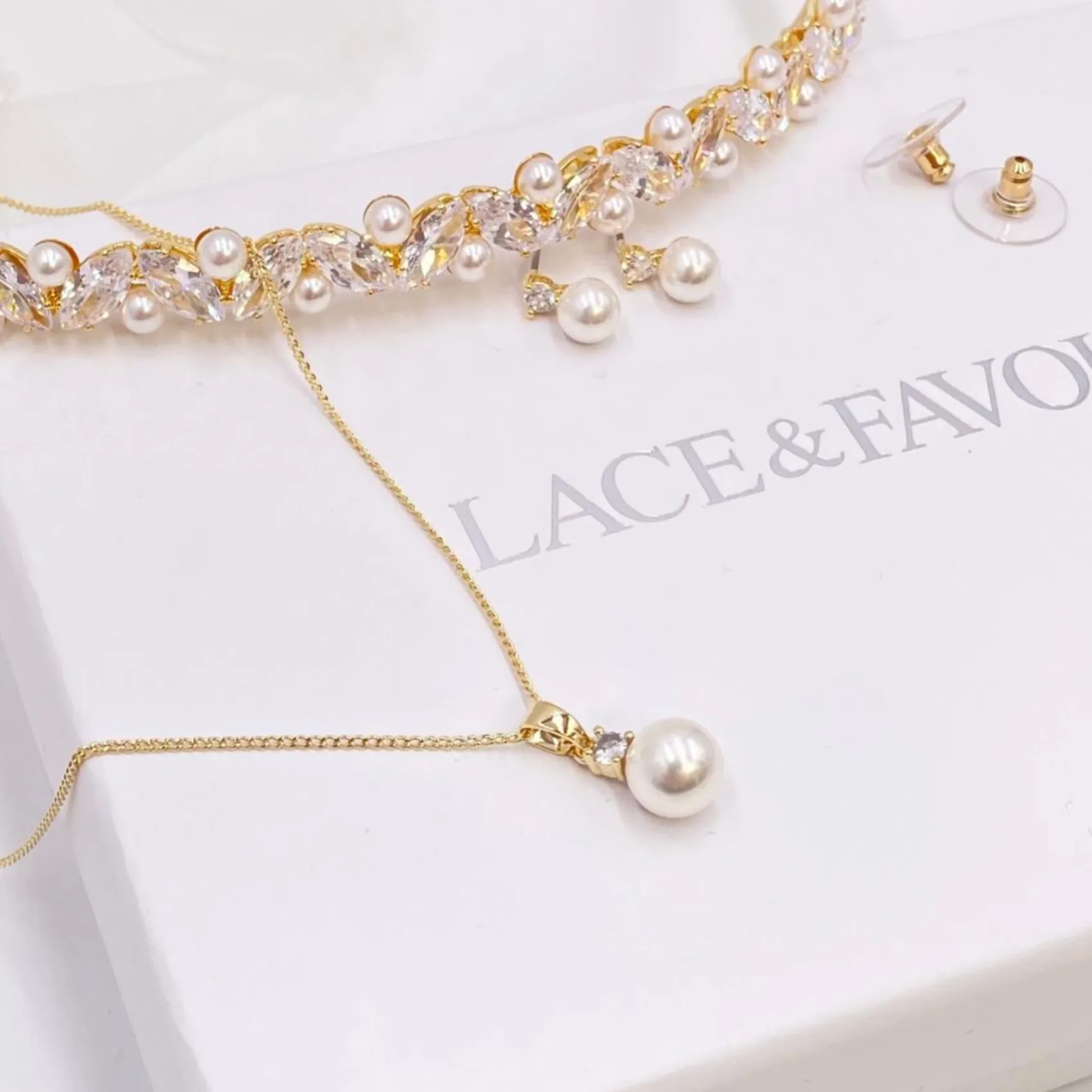 Lace & Favour Pearl Jewellery | Gold Wedding Jewellery*Evie Gold Dainty Pearl Pendant Necklace Ivory/ Gold