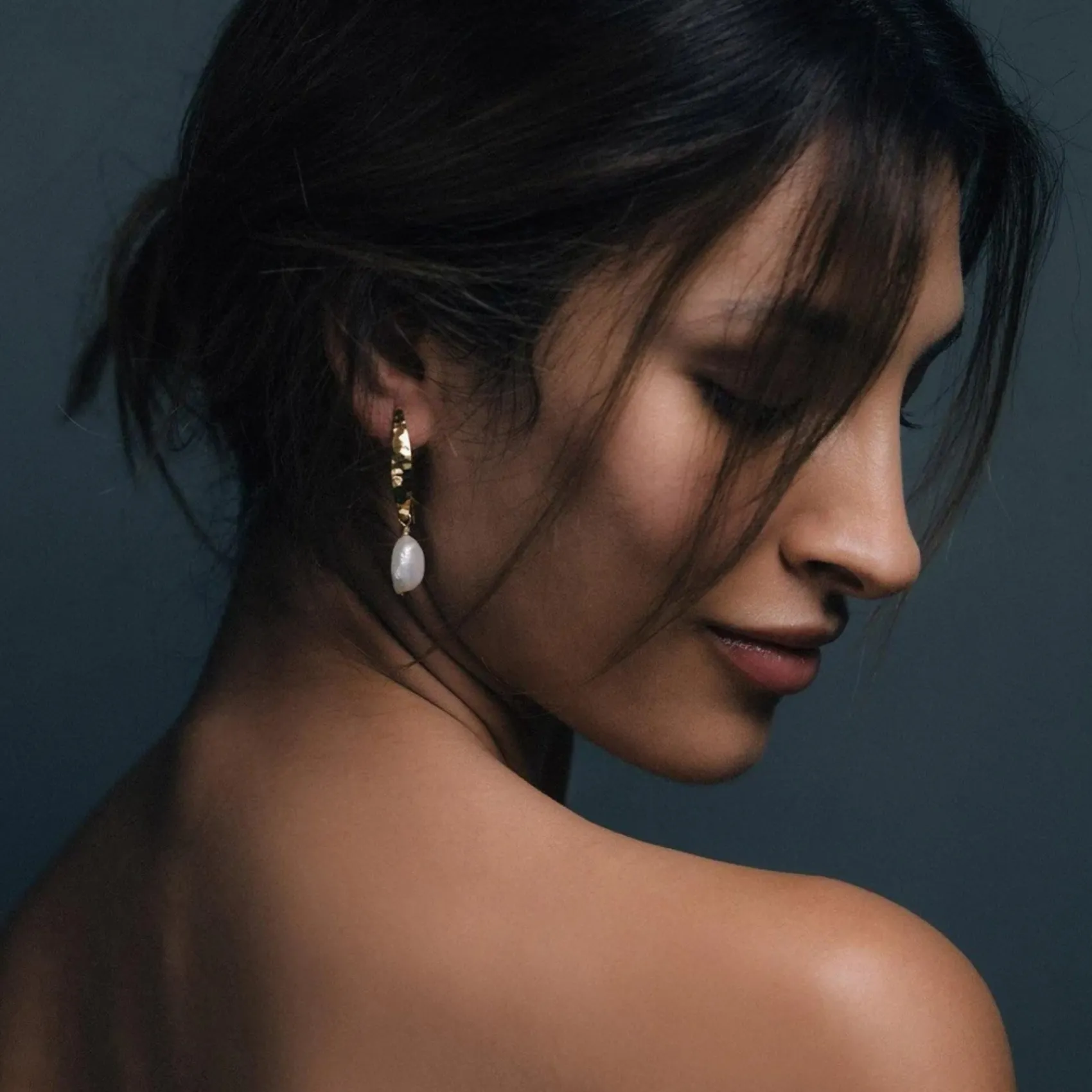 Freya Rose Pearl Jewellery | Gold Wedding Jewellery*Hammered Gold Baroque Pearl Drop Earrings