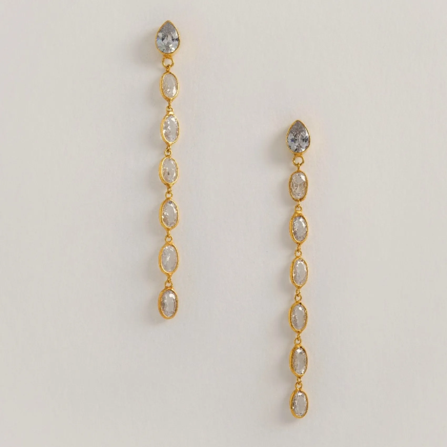 Freya Rose Gold Prom Jewellery | Prom Earrings*Oval Crystal Gold Framed Long Drop Earrings