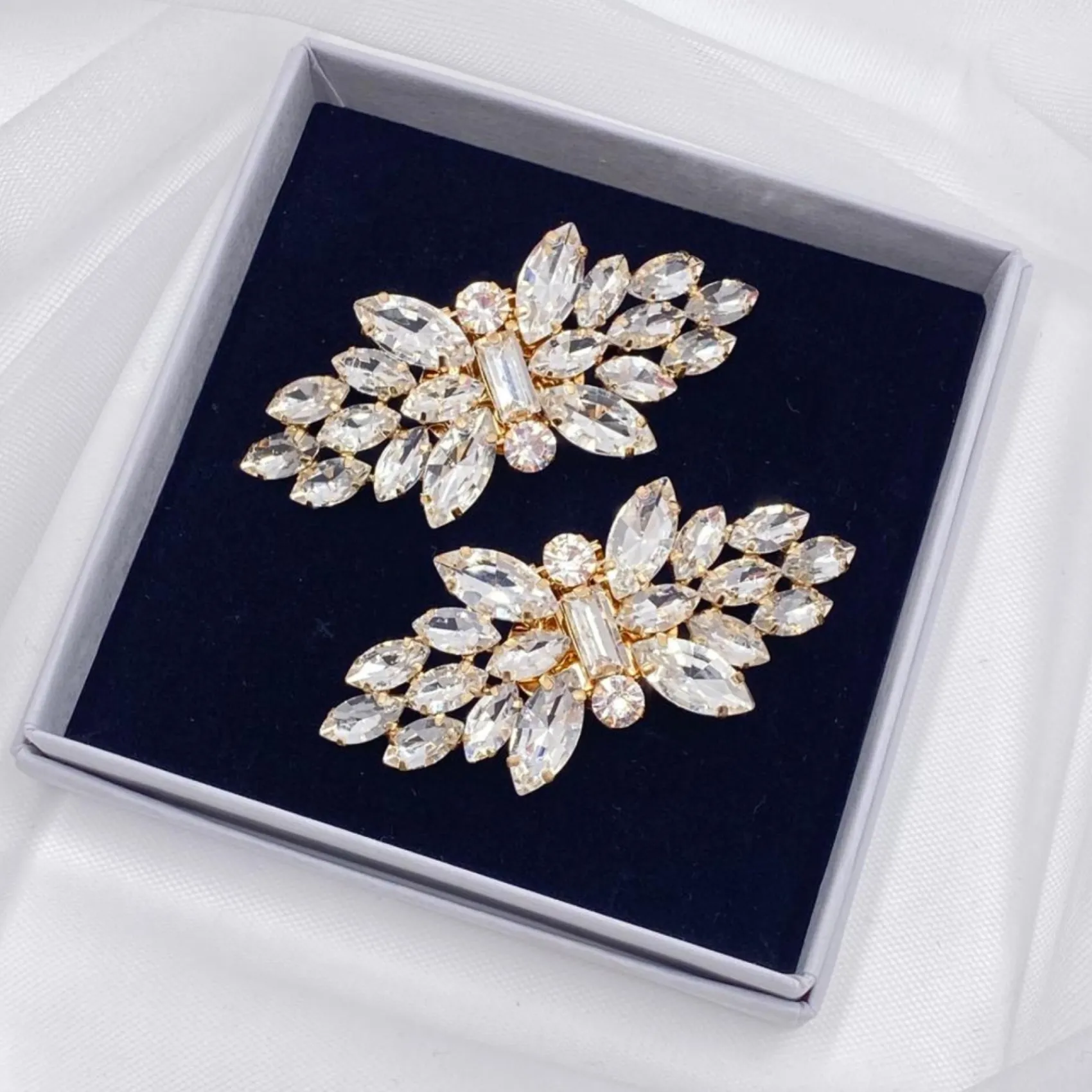 Lace & Favour Bride Gifts | Shoe Jewellery*Glamour Classic Crystal Shoe Clips Gold