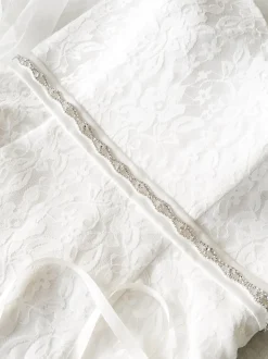 Beads & Beyond Wedding Dress Belts*Harper Narrow Diamante Chain Bridal Belt