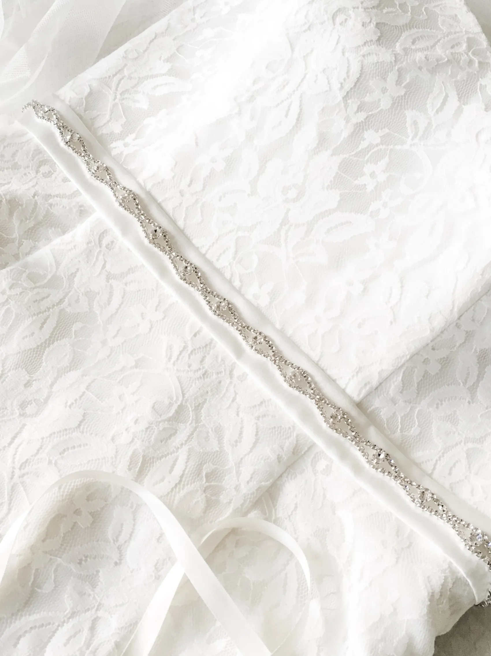 Beads & Beyond Wedding Dress Belts*Harper Narrow Diamante Chain Bridal Belt