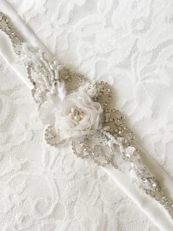 Beads & Beyond Wedding Dress Belts*Harper Rose Beaded and Diamante Bridal Belt